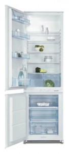 Tủ lạnh Electrolux ERN29650 ảnh