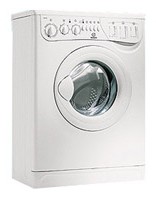 洗濯機 Indesit WDS 105 T 写真