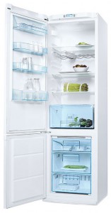 Buzdolabı Electrolux ENB 38400 W fotoğraf