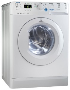 Máquina de lavar Indesit XWA 71252 W Foto