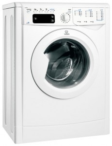 洗衣机 Indesit IWSE 4125 照片